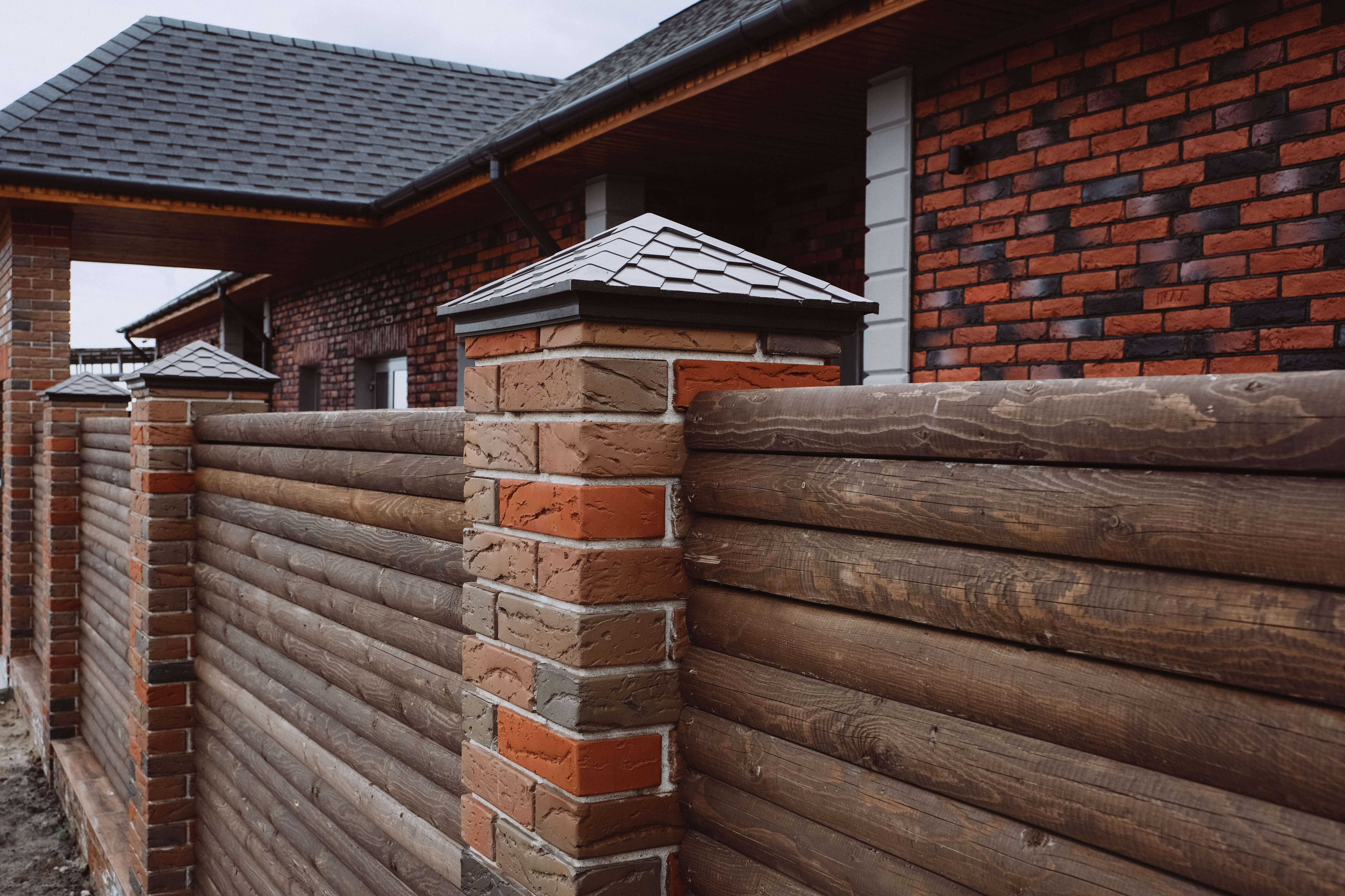 Колпак Zking Эверест Коричневый на столб 1.5х1.5 кирпича (390х390мм) в Новочебоксарске фото